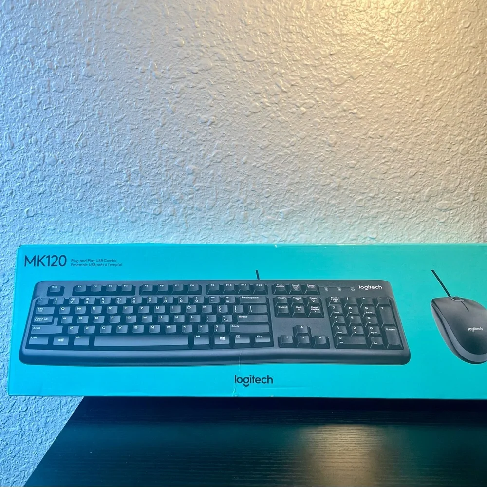 NEW IN BOX Logitech Desktop MK120 Durable‎ Comfortable USB Mouse Keyboard Combo